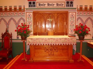 martyrtide-altar-med