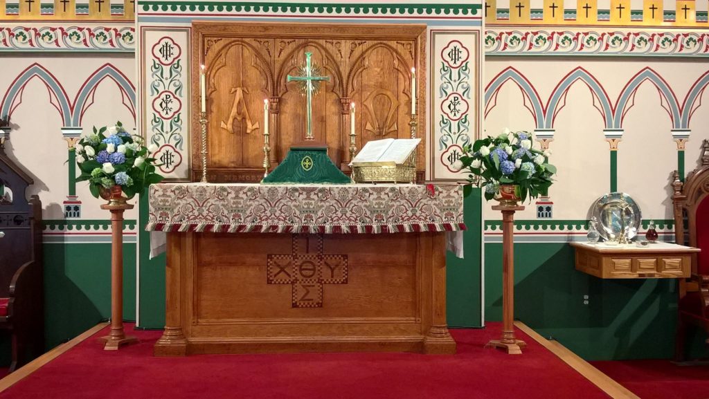 Altar Flowers 2017-06-18 Trinity I