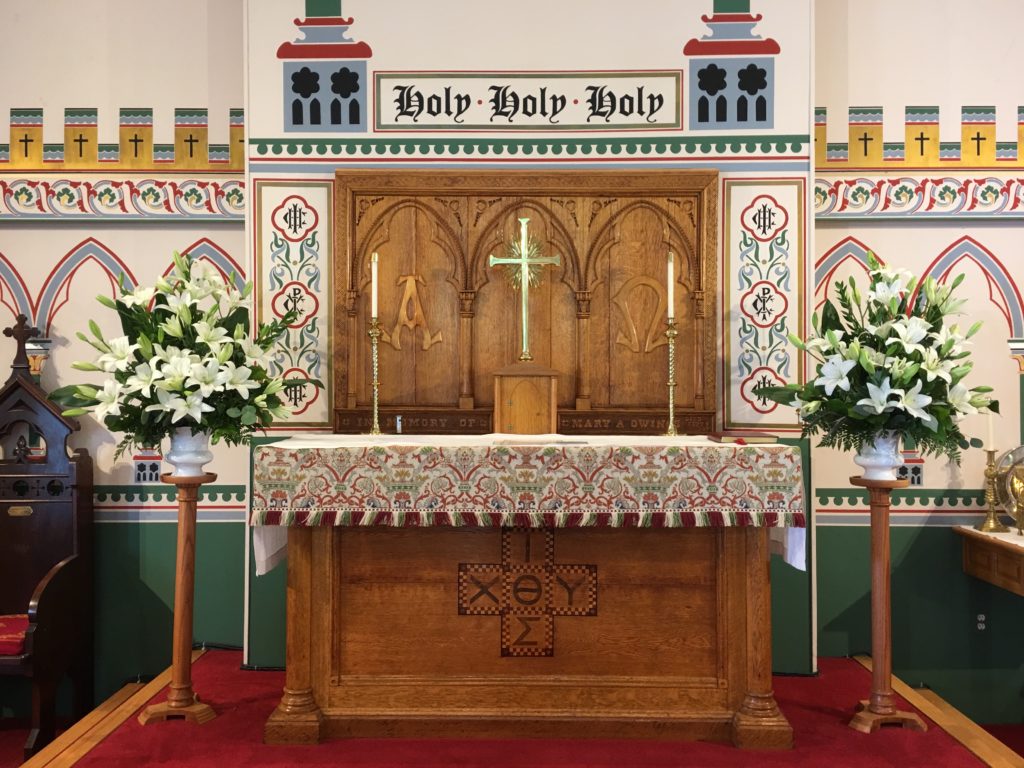 Altar Flowers — Trinity XIII, 26 August 2018. Given to the Glory of God by Tracy Collins & Joclyn McNaney in loving memory of Bobby Smutny and by the Darrell Family in loving memory of Ethel Hix Darrell.