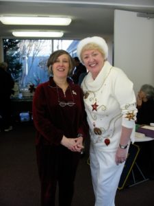 Charlotte Hawtin (L) and Donna Szper at the 2007 Cookie Walk